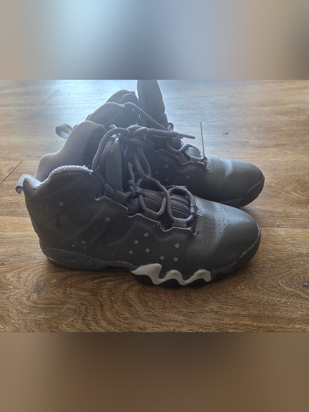 Used Kids Nike CB4 Size 2.5 Gray High-Top Athletic Sneakers In Good Condition
